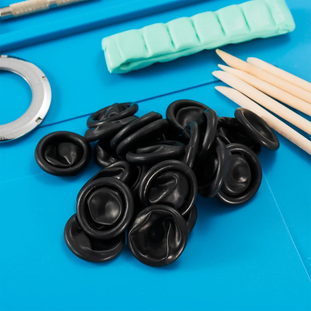 Cubierta de hoja antipolvo para reloj con bandeja, herramienta de reparación de movimiento de reloj, Protector de repuesto, herramientas de reparación de relojero, herramientas de joyería, 6 ranuras