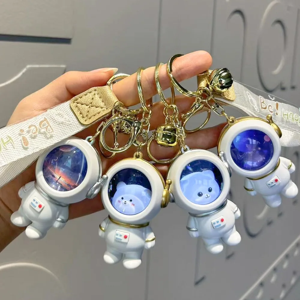 Cute Starry Night Light Astronaut Car Keychain Lovers Light Up Bear Kitten Key Chain Package Pendant Gifts Wholesale Bag Hanging