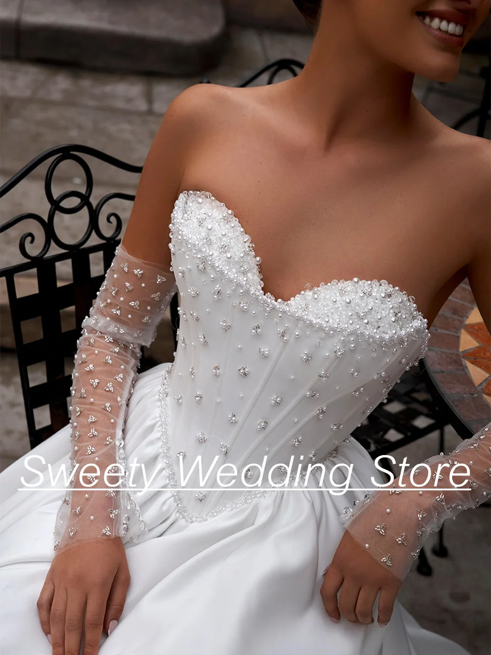 Luxury Corset Wedding Dress Customized Sweetheart Detachable Long Sleeve Beading Pearls High Slit Court Train Satin Bridal Gown