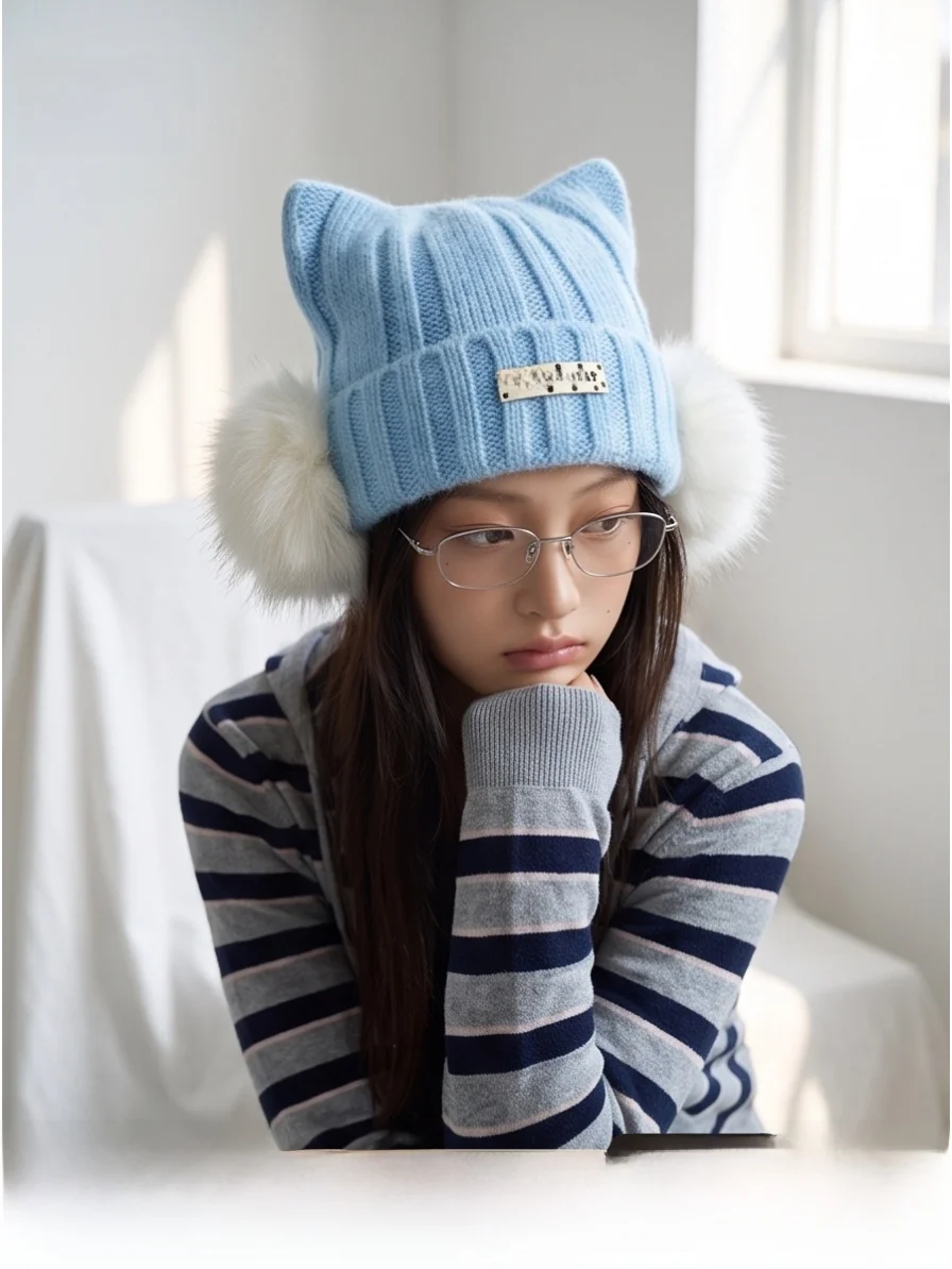 thickened-ear-protection-hat-women's-style-winter-knitted-cap-face-slimming-warmth-retention-faux-fur-casual-leisure-cap
