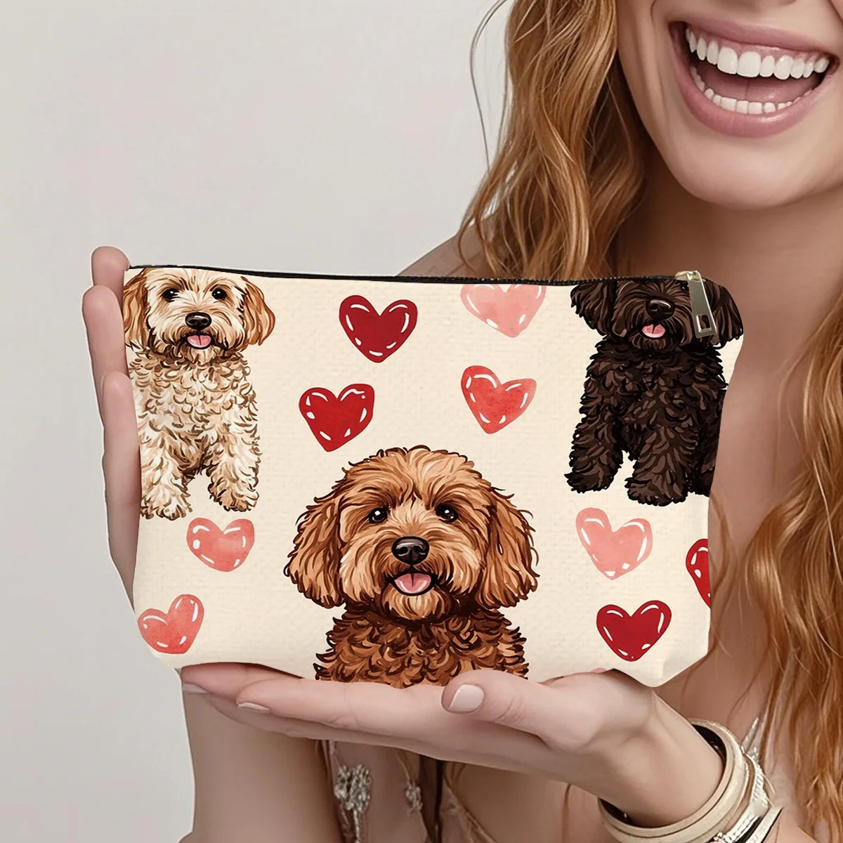 A cosmetic bag with a puppy pattern-cute multifunctional zipper handbag, jewelry storage bag