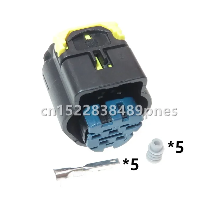 5 Pole 19284051 1928405159 Automotive Waterproof Connector Pump Fuel Pump Socket Fits Honda Accord Odyssey CRV