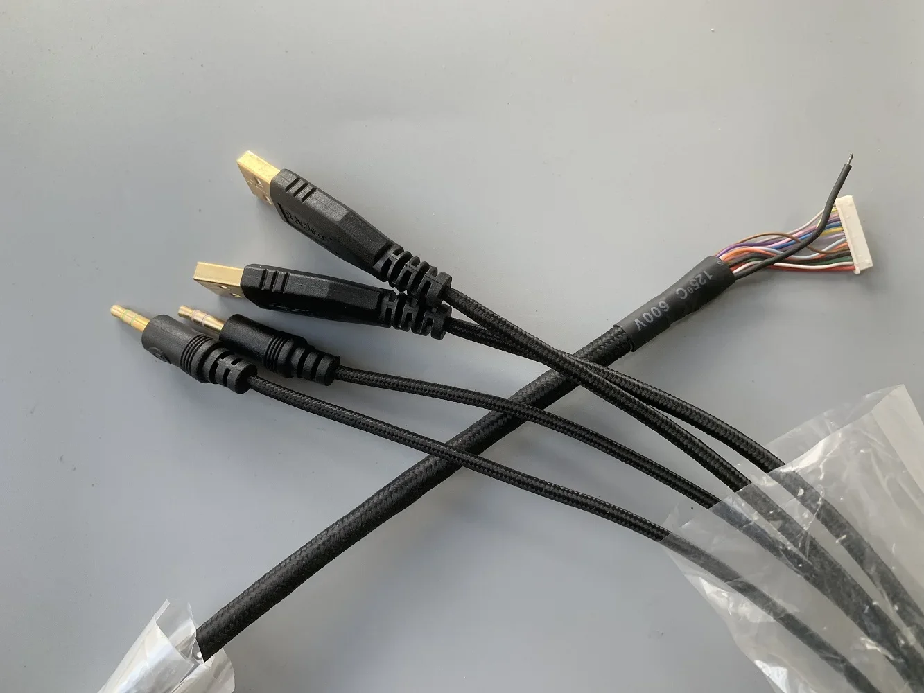 Original USB Keyboard Cable for Razer Blackwidow 2014/ Ultimate 2014 / Chroma 2014 Gaming Keyboard 2 USB and 2 round head socket