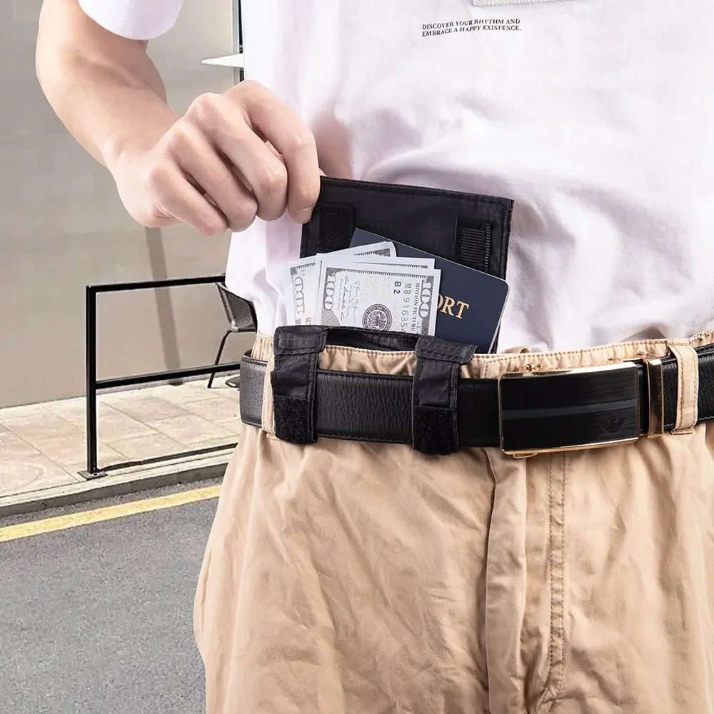 #31 Best Travel Wallets to Buy In 2026