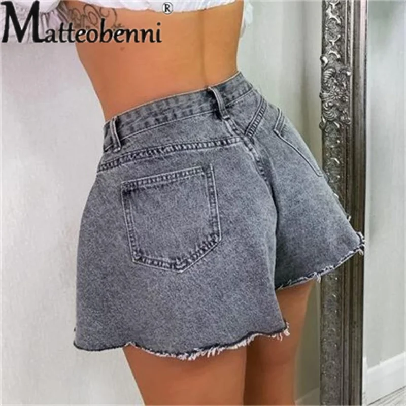 Women's High Waist Button Splicing Solid Color Shorts Summer Sexy Micro Flared Three Quarter Pants Female Casual Commuter Jeans