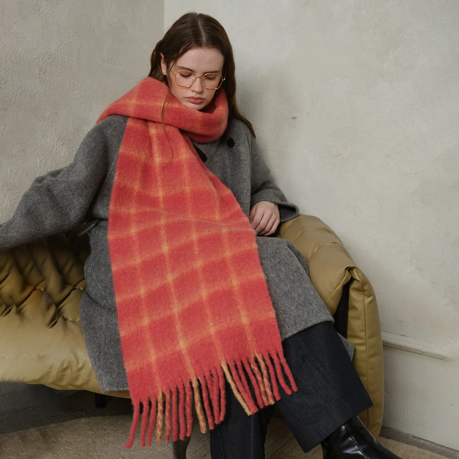 Design 20% Wool Plaid Scarf For Women Autumn/Winter Plus Soft And Simple Pink Plaid Scarves 208*34CM