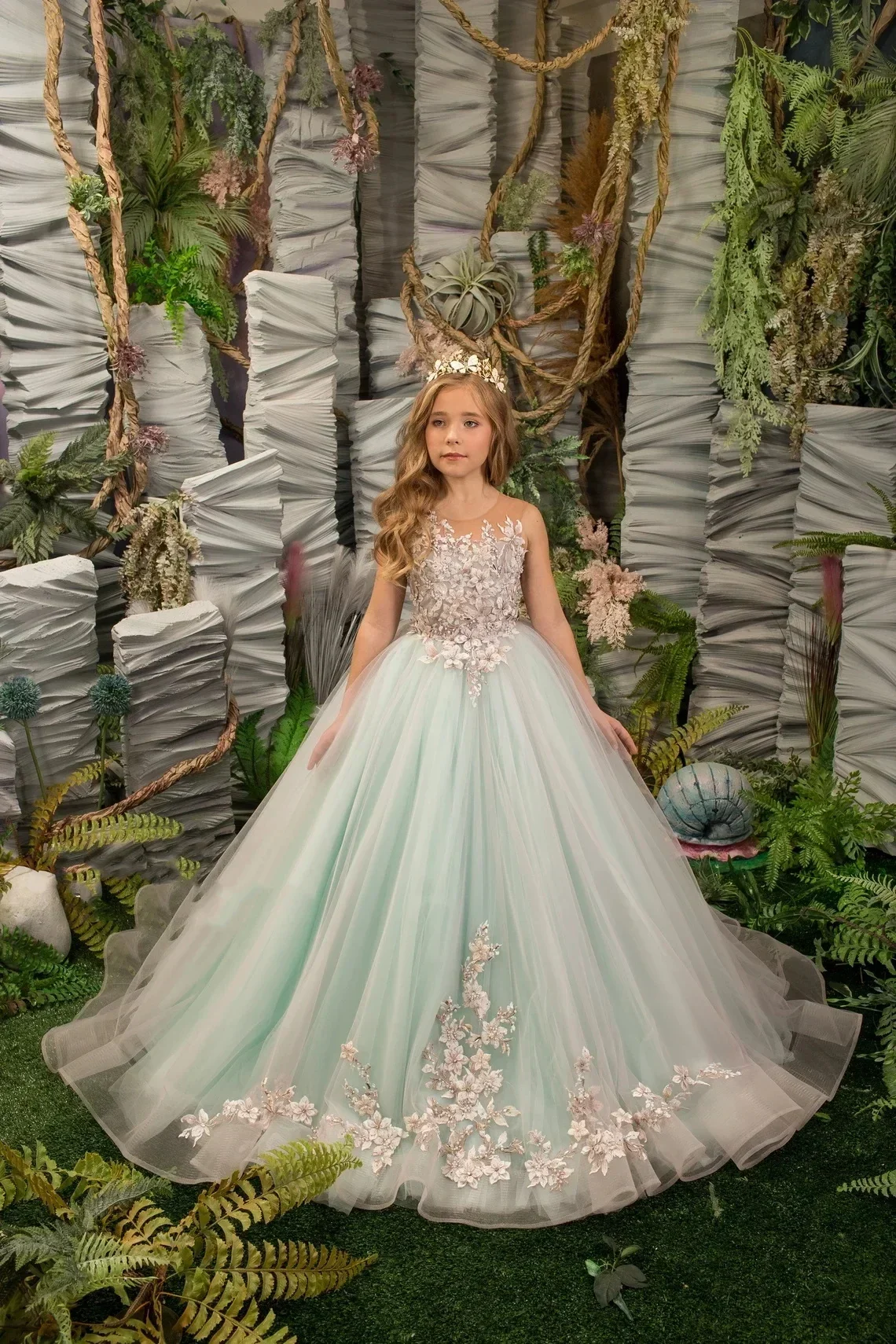 custom-luxury-flower-girl-dress-wedding-birthday-party-pageant-catwalk-sleeveless-3d-floral-mint-green-long-train-tulle-kids-bal