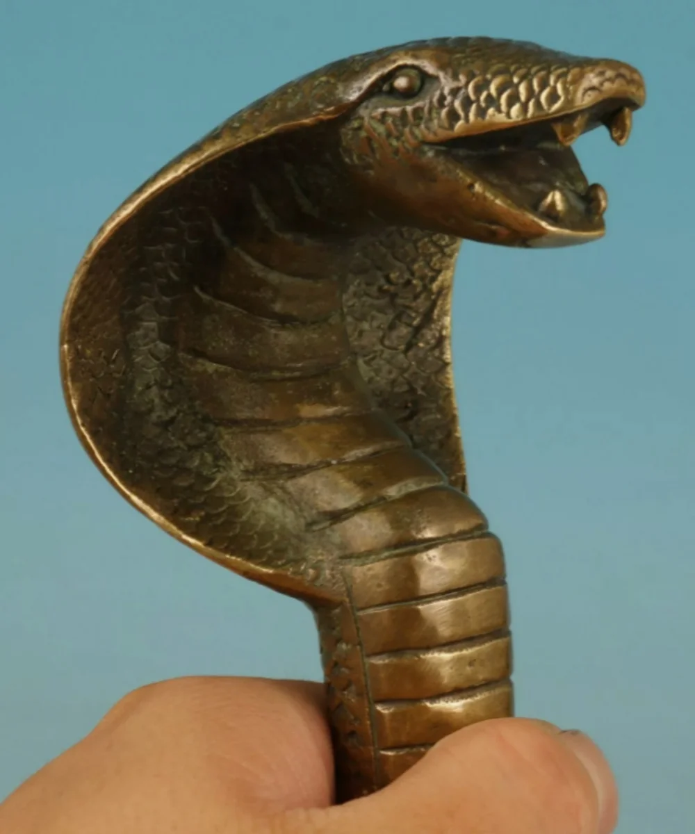 Chinese Old Bronze Handmade Carved cobra Snake Statue Cane Walking Stick Head
