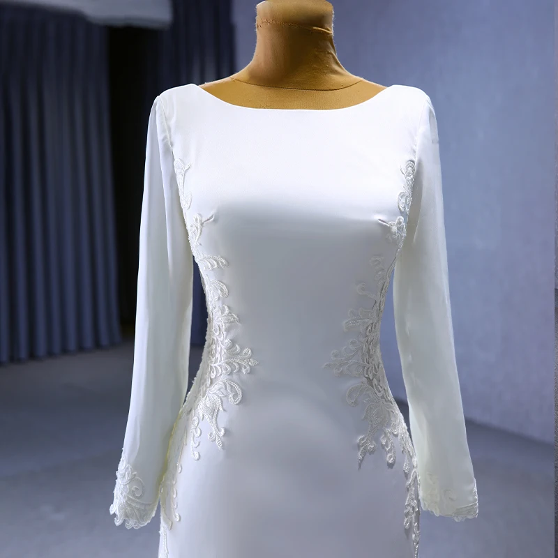 Élégante robe de mariée Pour La mariée 2023 Satin A-ligne O-cou Plus La Taille des Robes de mariée Pour 2023 Broderie RSM222145 robe de mariee