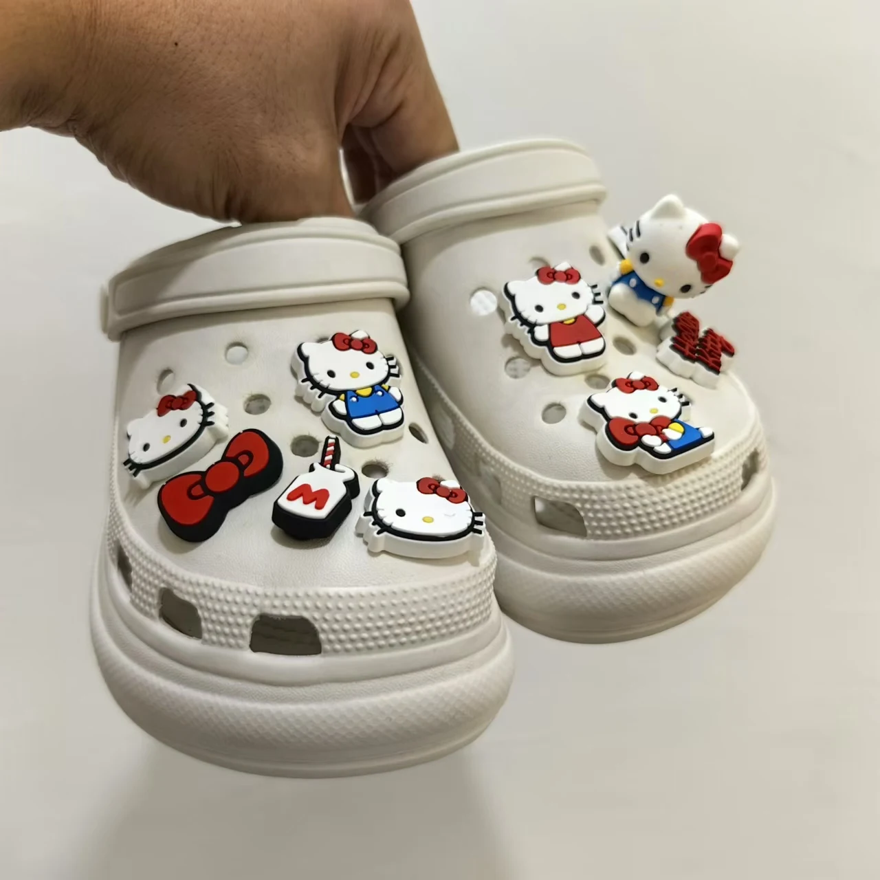 MINISO Hello Kitty Set Cartoon Series DIY Shoe charms garden Accessories buckle fit clogs sandals pin decorate Christmas gift