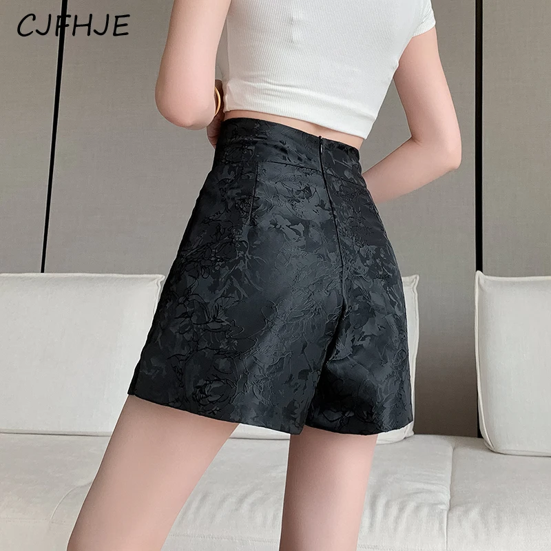 CJFHJE Summer Women Retro Chinese Style Jacquard Button Shorts Fashion Versatile High Waist Women\'s A-line Thin Wide Leg Shorts