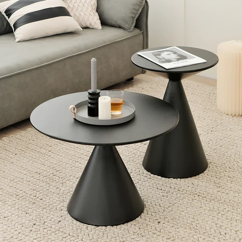 Nordic Metal Side Table Design Modern Italian White Coffee Table Floor Minimalist Mesa Auxiliar Salon Decoration Accessories