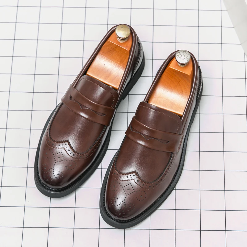 

Retro Men Business Loafers Dark Brown American One-foot Comfortable Breathable Brand Brock Shoes Travel Shoes Sizes 38-46