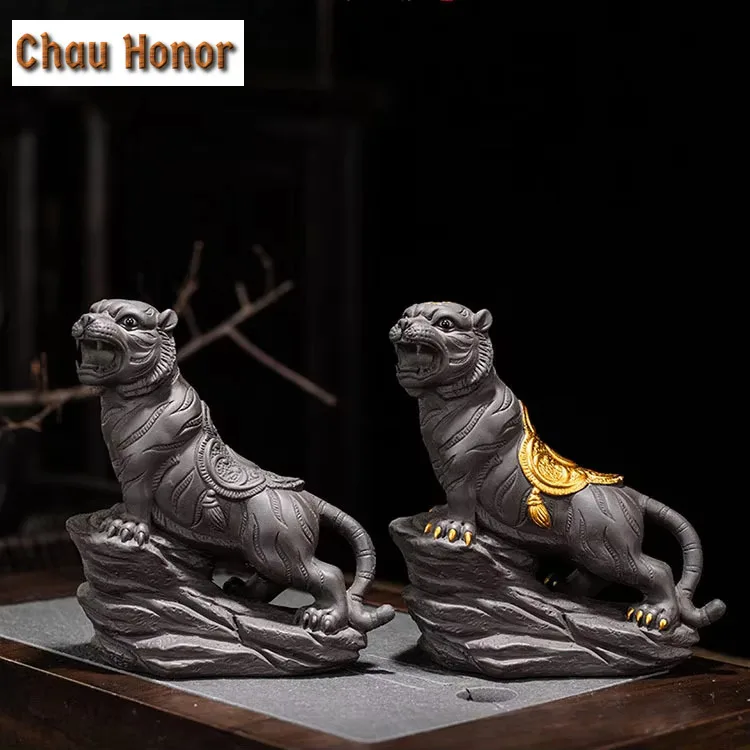 Yixing Boutique Raw Ore Purple Clay Outline In Gold Zodiac Tiger Hand-carved Crafts Tea Pet Sculpture Home Accessories Ornaments