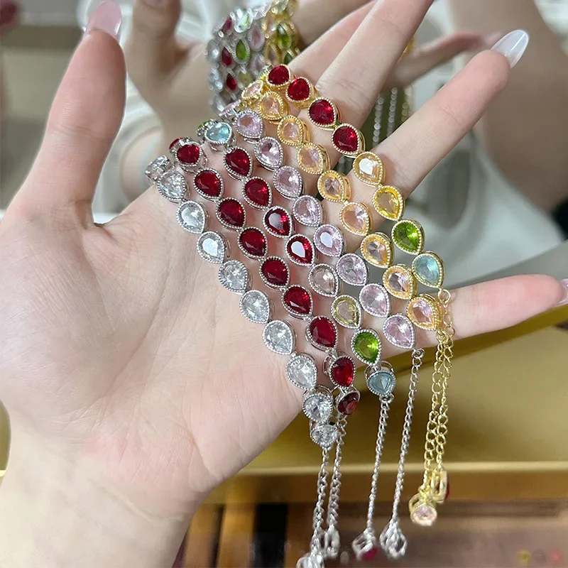

MDL Moissanite style tourmaline vintage elegant bracelet thick plated 18K gold tassel heart luxury temperament bracelet