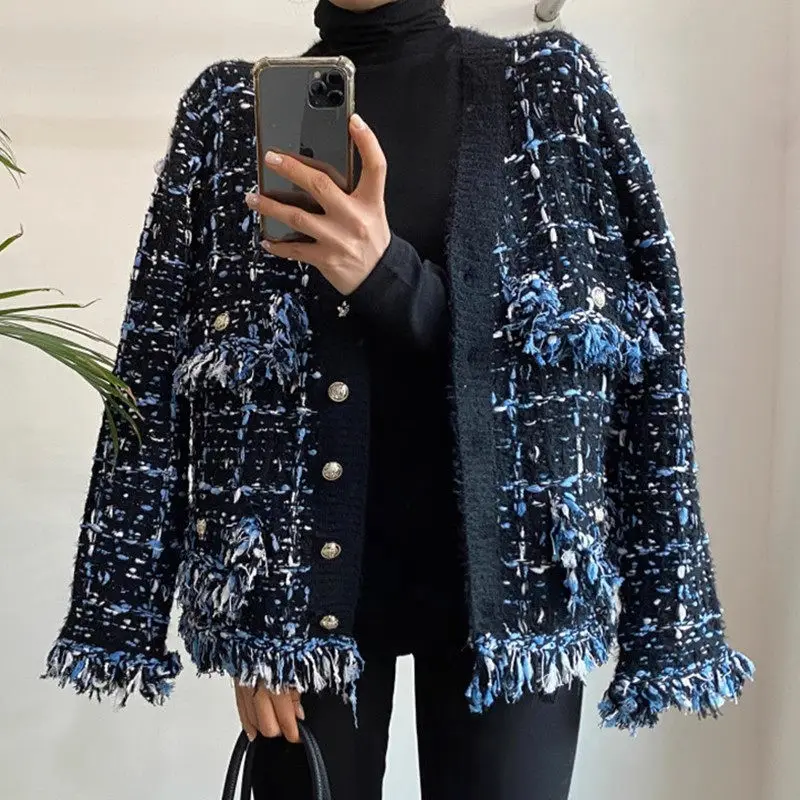 

Korean Autumn/Winter Coat Women Retro V-Neck Fringe Edge Mixed Color Knitted Cardigan Loose Long Sleeved Sweater Jacket Z4478