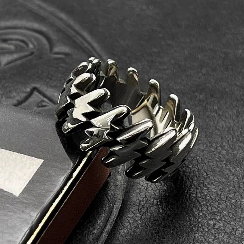 

S925 Sterling Silver Men's Medieval Thai Silver Vintage Lightning Ring Punk Hip Hop Design Sense Heavy Industry