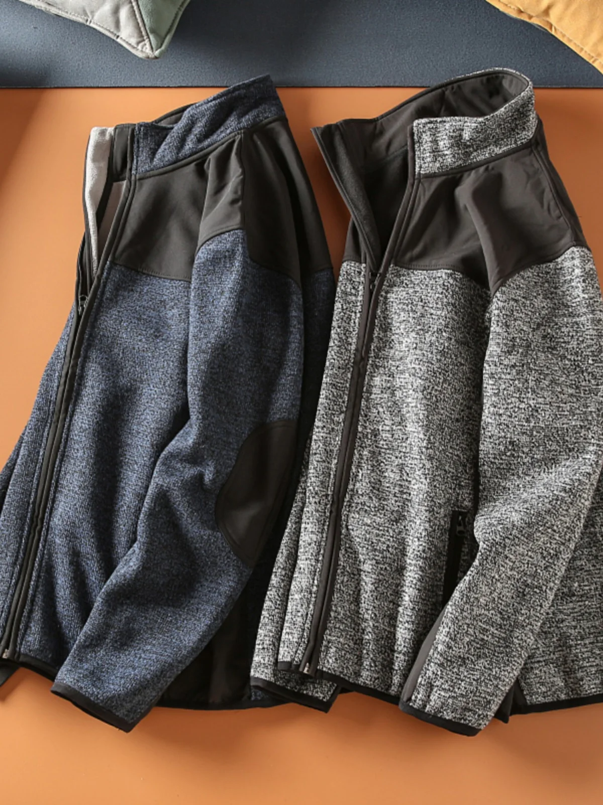 

Мужская модная повседневная вязаная куртка на флисовой подкладке, весна-осень, новая модель, с лоскутным дизайном и цветовыми блоками, теплая верхняя одежда