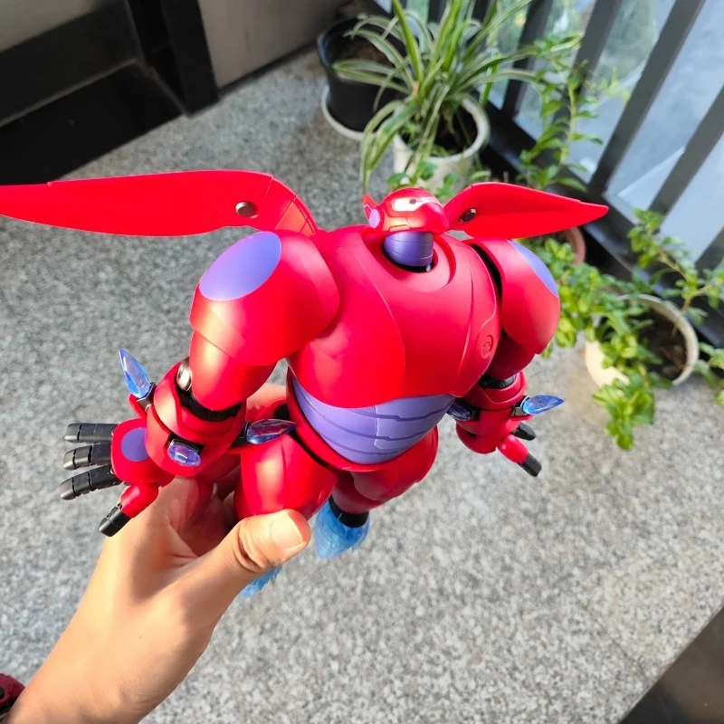 En Stock tout nouveau véritable Big Hero 18 cm série Baymax assemblé modèle figurine charme à collectionner cadeau série ornements