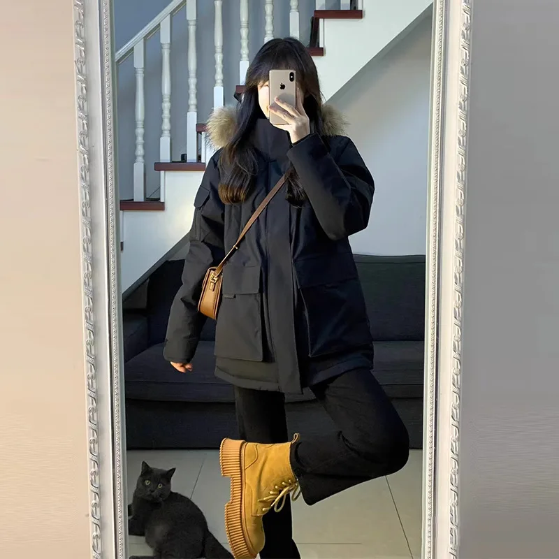 

American Style High-End Short Cotton Jacket 2025 New Style Thickened Black Hooded Jacket Women's Winter Multi-Pocket Parka