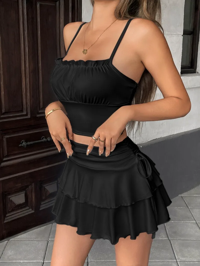 2025 New Solid Color Skirt Women Summer Fashion Outdoor Versatile High Waist Slim Fit Elastic Waist Short Skirt Goods in Stock