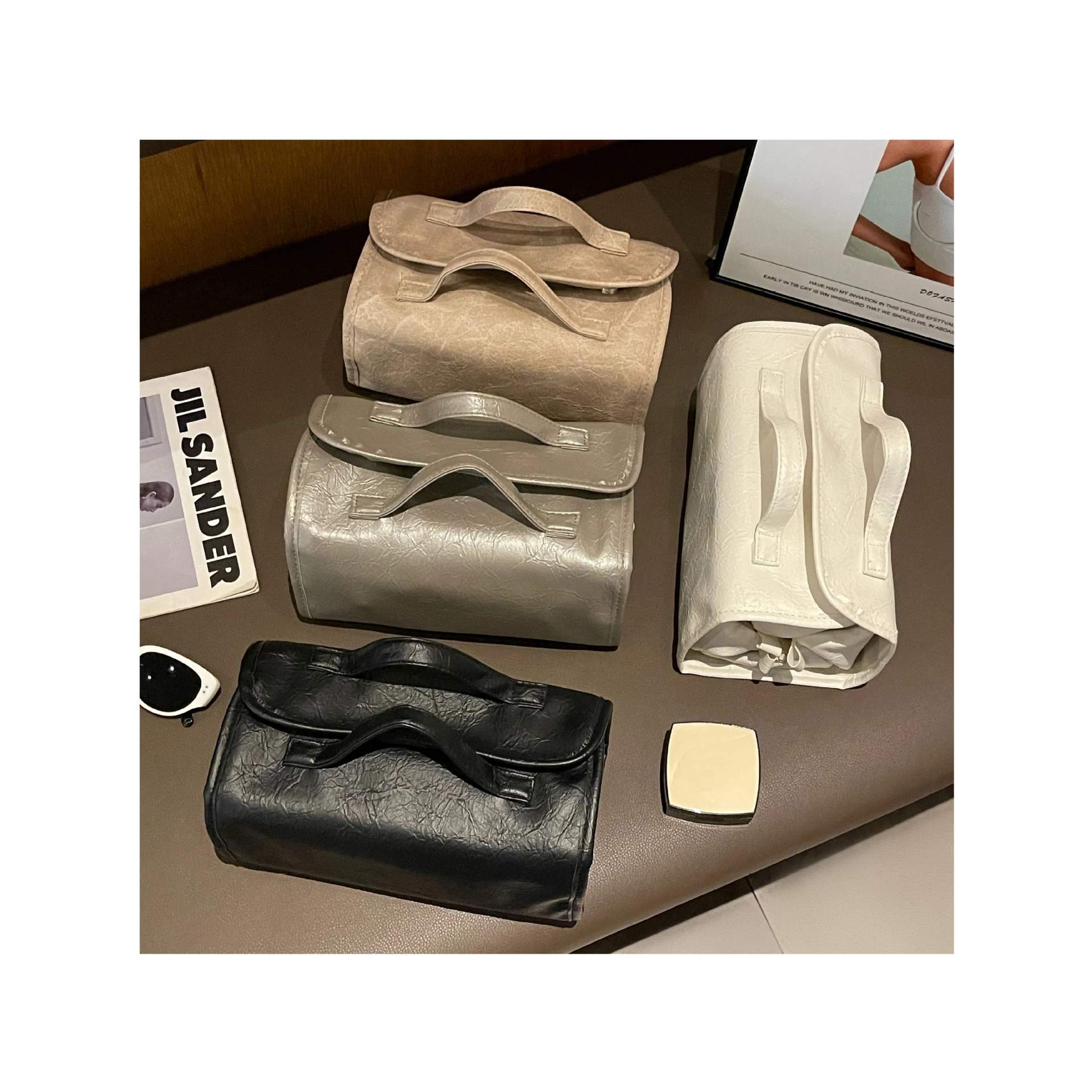 

Новая компактная косметичка 4-в-1, мягкая искусственная кожа, портативный органайзер для ухода за кожей большой емкости для путешествий, деловых поездок, складной