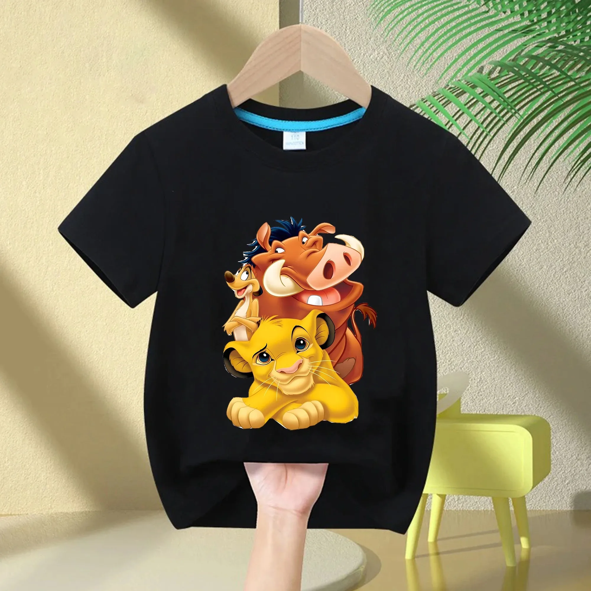 Der König der Löwen Kinder-T-Shirt - Simba, Timon & Pumbaa Niedlicher Stapeldruck, Baumwoll-Kurzarm-Sommer-Oberteil für Jungen & Mädchen – Detail 4