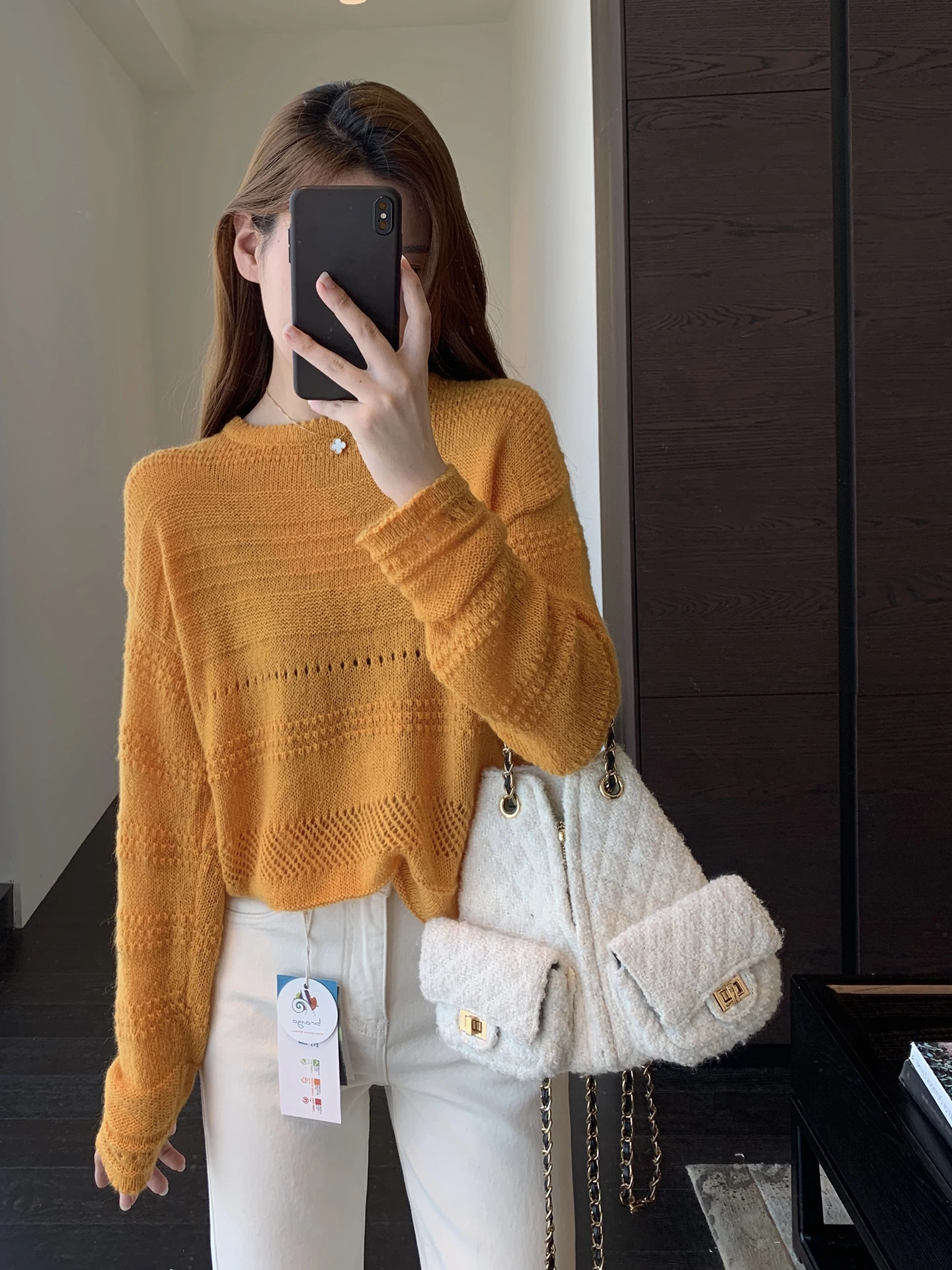 

Модный вязаный свитер женский, свободного кроя, с ажурной цветочной вышивкой, длинными рукавами, круглым вырезом, мягкий, дышащий, осенне-зимний.