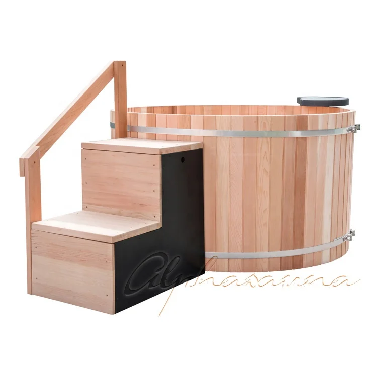 Pine or Canadian Red Cedar Barrel Hot Tub with soaking function bathtubs & whirlpools for sales