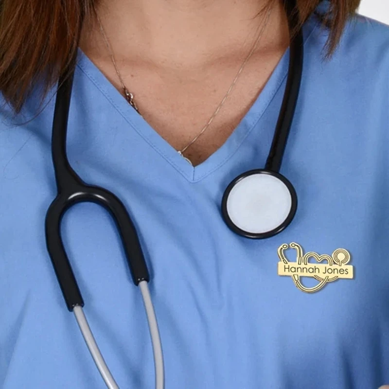 Personalized Customized Name Brooches For Women Gold Color Stainless Steel Letter Stethoscope Pin Badges Broochs Wedding Jewelry