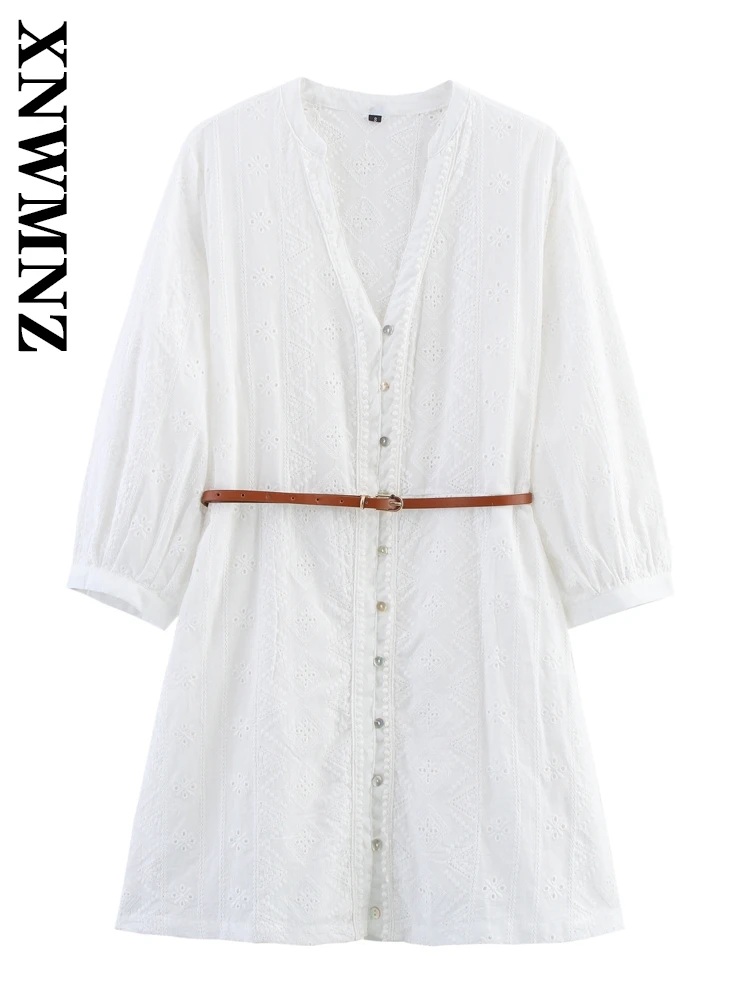 

XNWMNZ 2025 Summer New Female Fashion Casual Long Sleeve midi Dress Elegant Vintage Lady White Single-breasted V-Collar Dresses