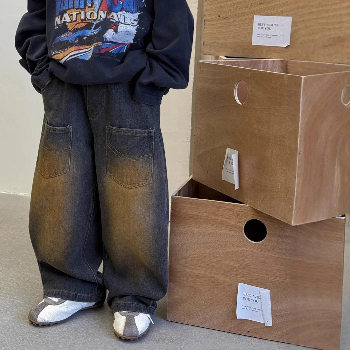 

Осень 2023, новый стиль, детские широкие брюки, прямые брюки, потертые джинсы в американском стиле ретро, брюки для мальчиков, брюки для мальчиков