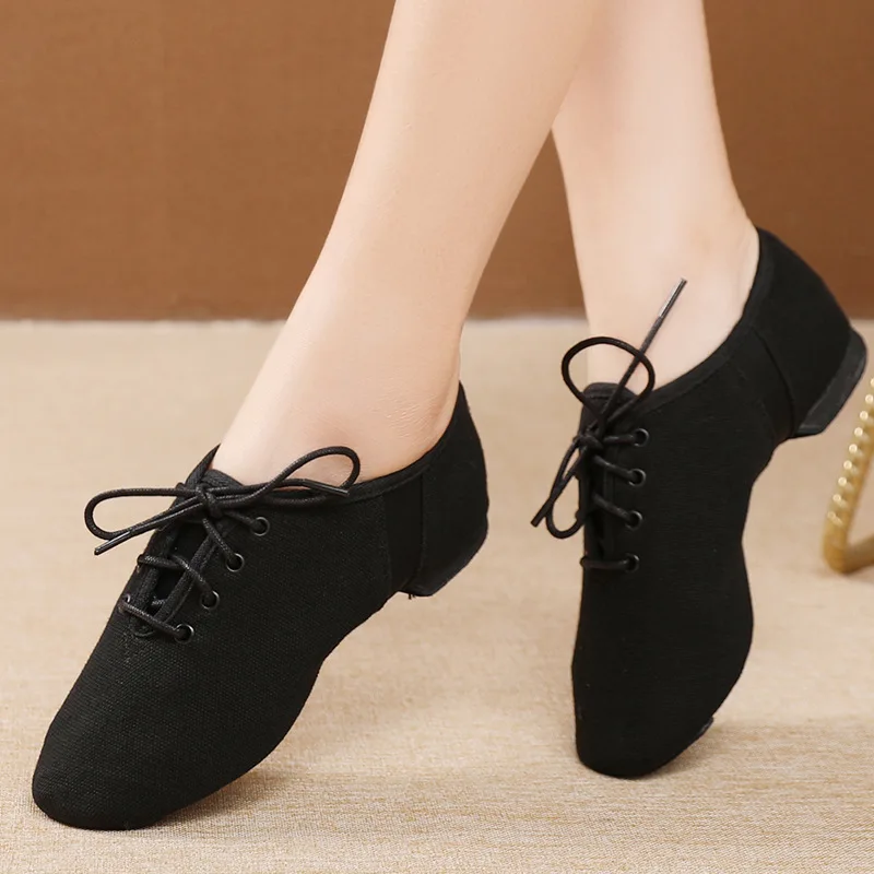 Women Ballet Shoes Canvas Ballet Dance Shoes Soft Sole Low Heels Jazz Dancing Shoes Flesh Colour/Black Ladies Exercise Shoes