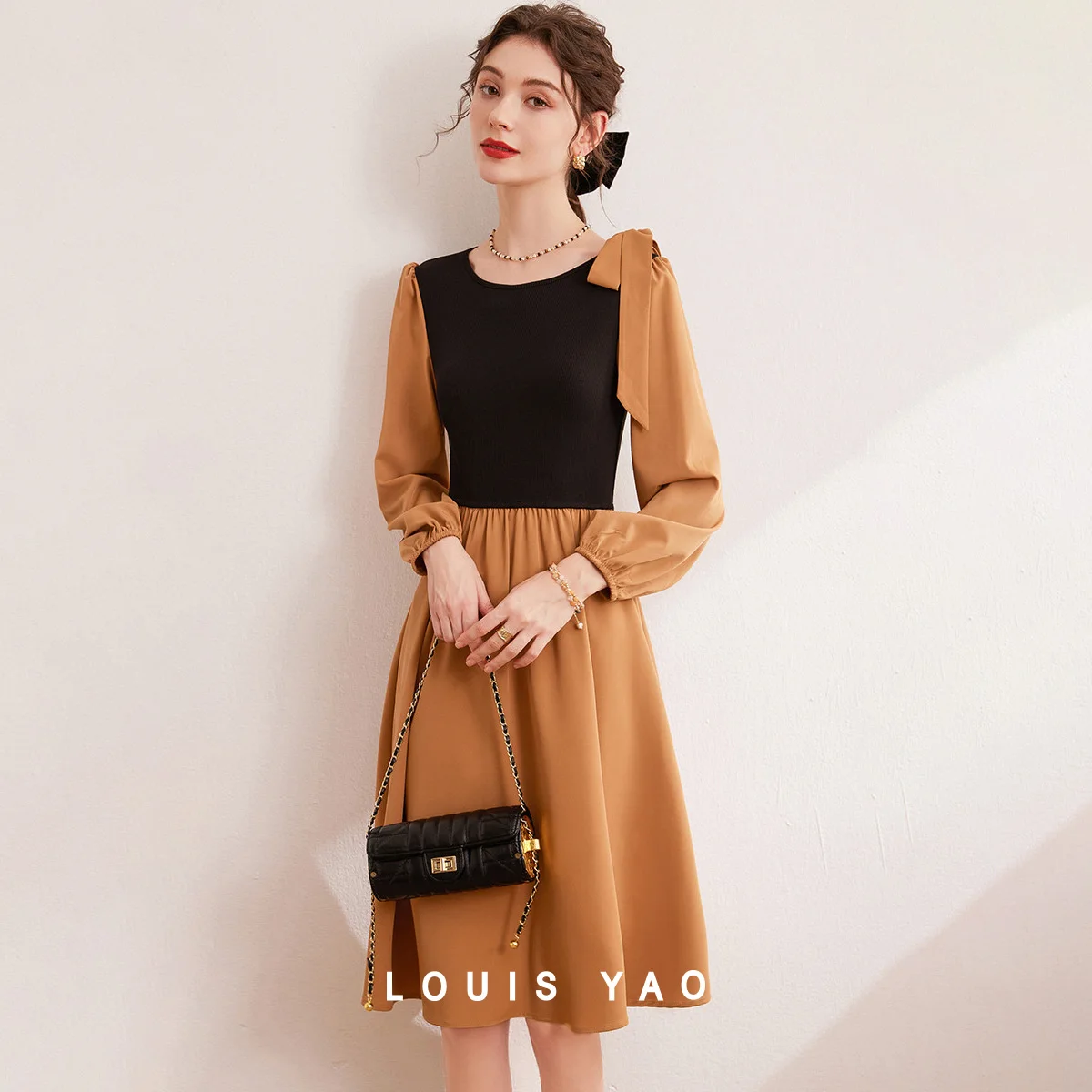 

LOUIS YAO Patchwork Contrast Colour Long Women's Dress 2025 Spring Autumn Side Shoulder Tie Slim-fit Long Sleeves Dress