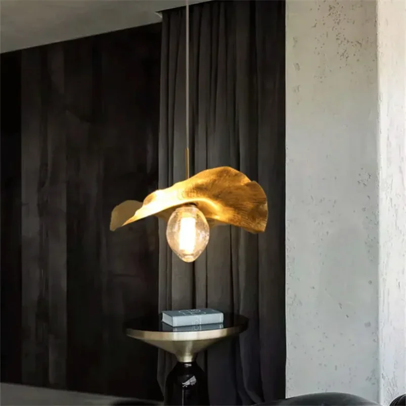 

Lotus Leaf Pendant Lamp Minimalist Hammered Brass Light Suspension Living Room Dining Room Decoration Kitchen Light Fixtures