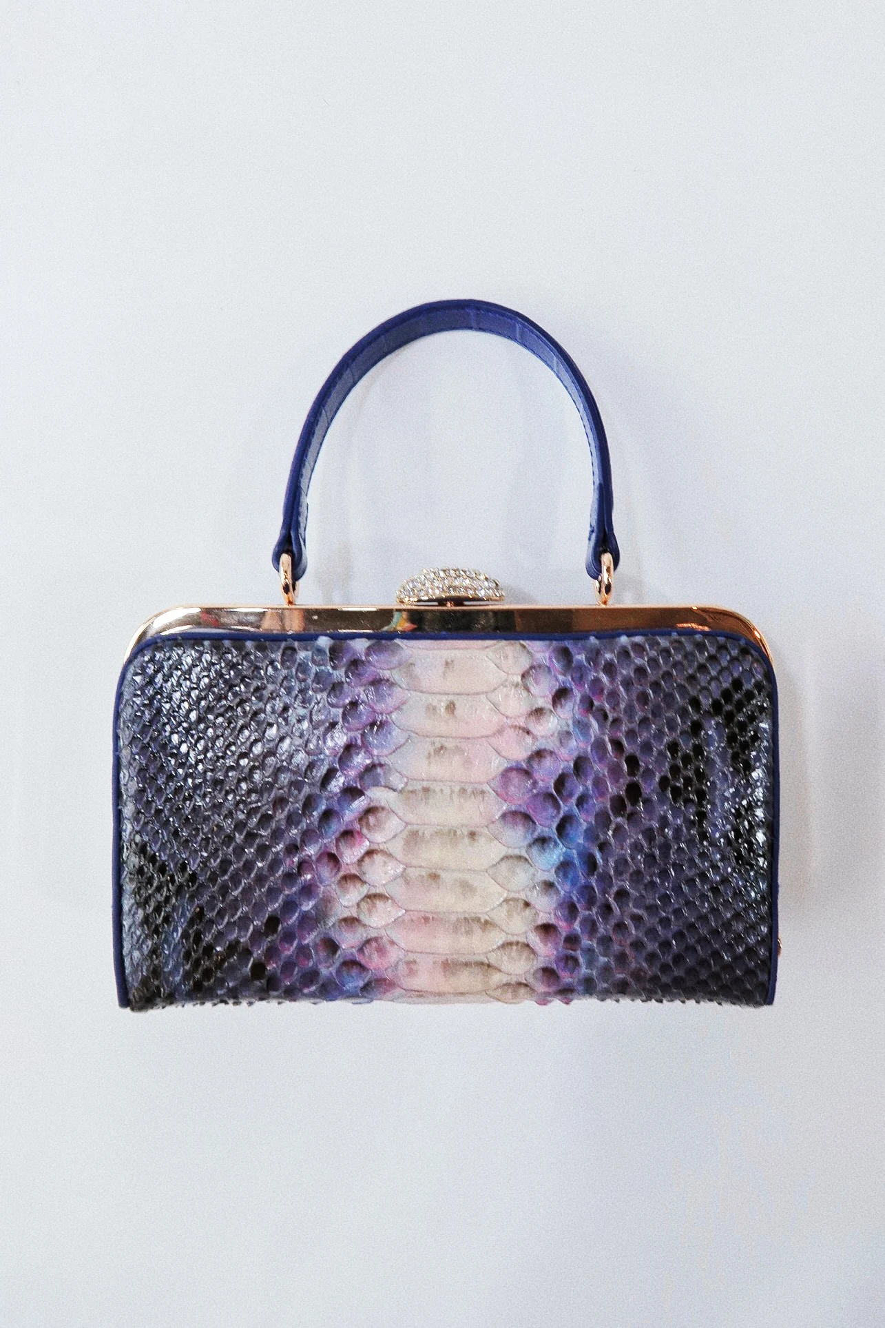 2024NewStyleGenuineSnakeskinLeatherCowhideLeatherWomen'sBagFemale'sBagHandholdBagShoulderBagCrossbodyBag