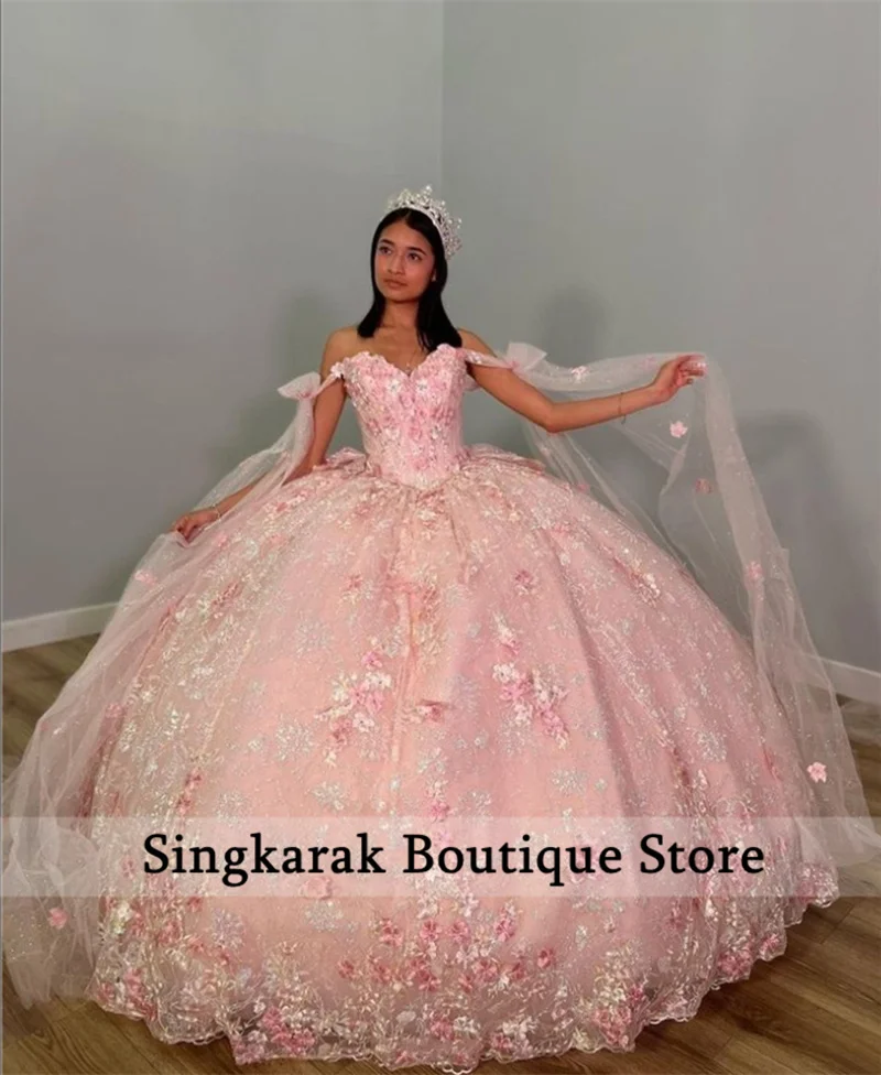 Gaun pesta manik-manik merah muda Glitter gaun Quinceanera 2024 applique manis 16 gaun kontes gaun Vestidos De 15 ajins disesuaikan