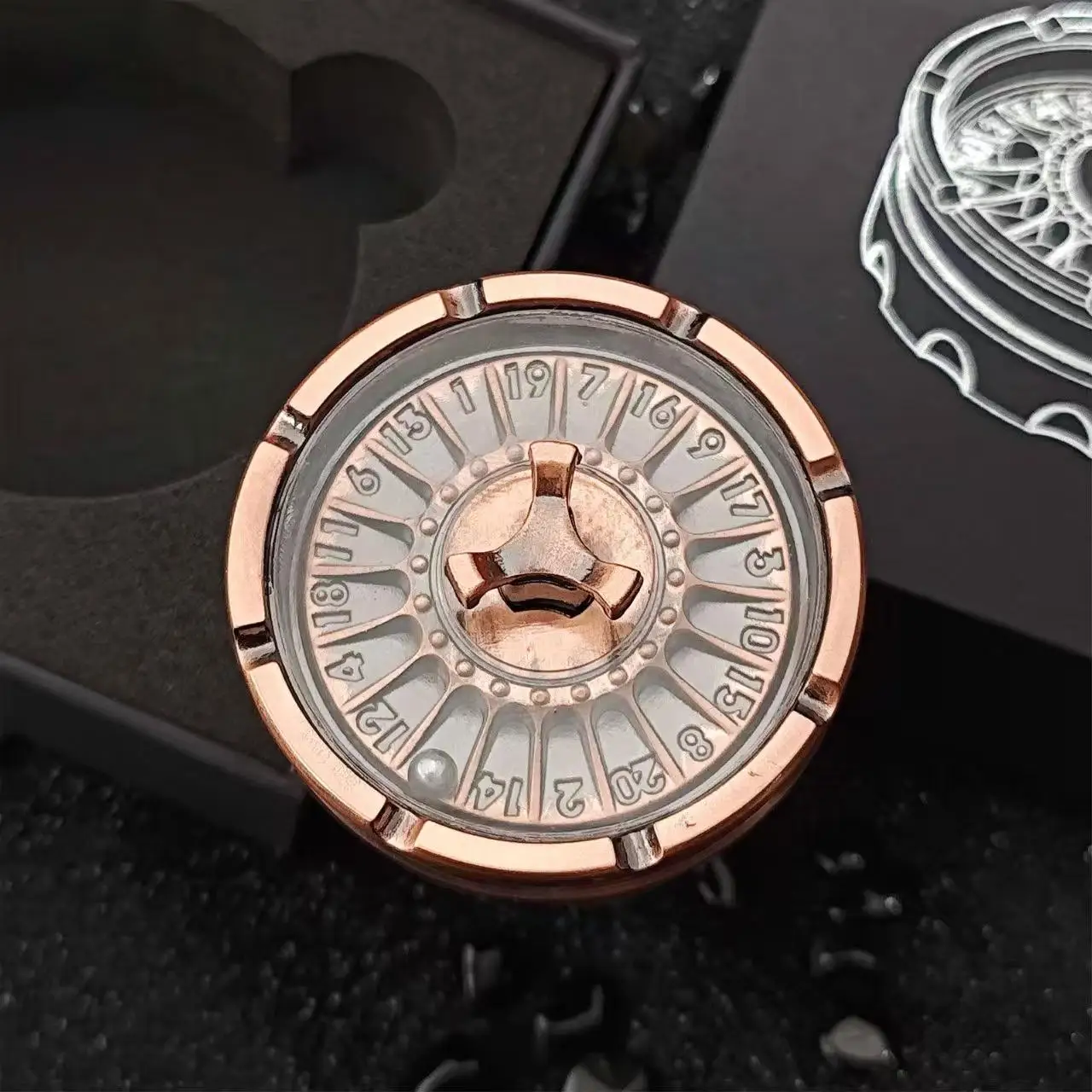 

Metal Roulette Dice Spinner Dice Fingertip gyro dice Metal Rotation Dice for Dungeons and Dragons Tabletop Games RPG Dices