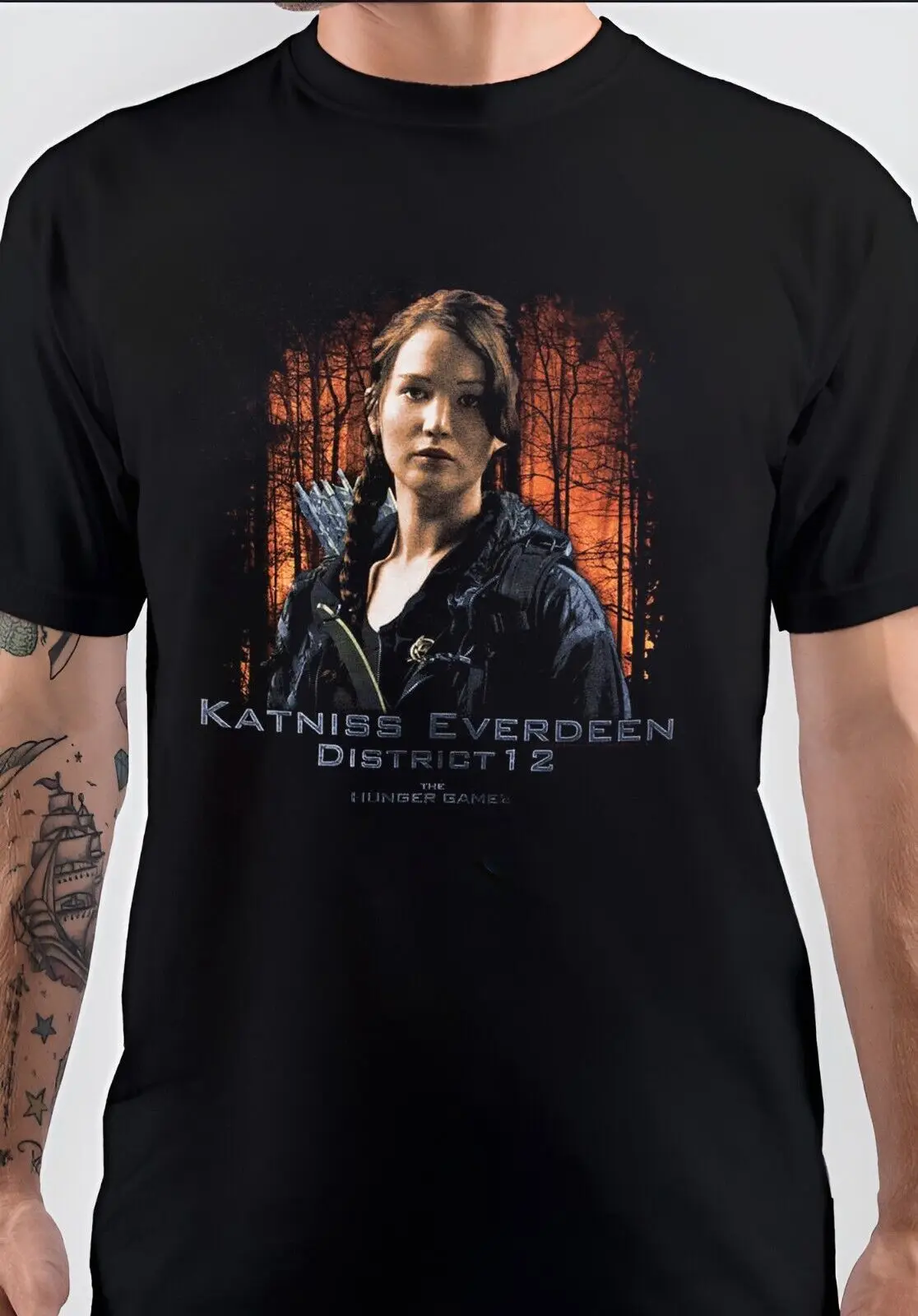 NWT The Hunger Games Katniss Everdeen D12 Крутая футболка унисекс