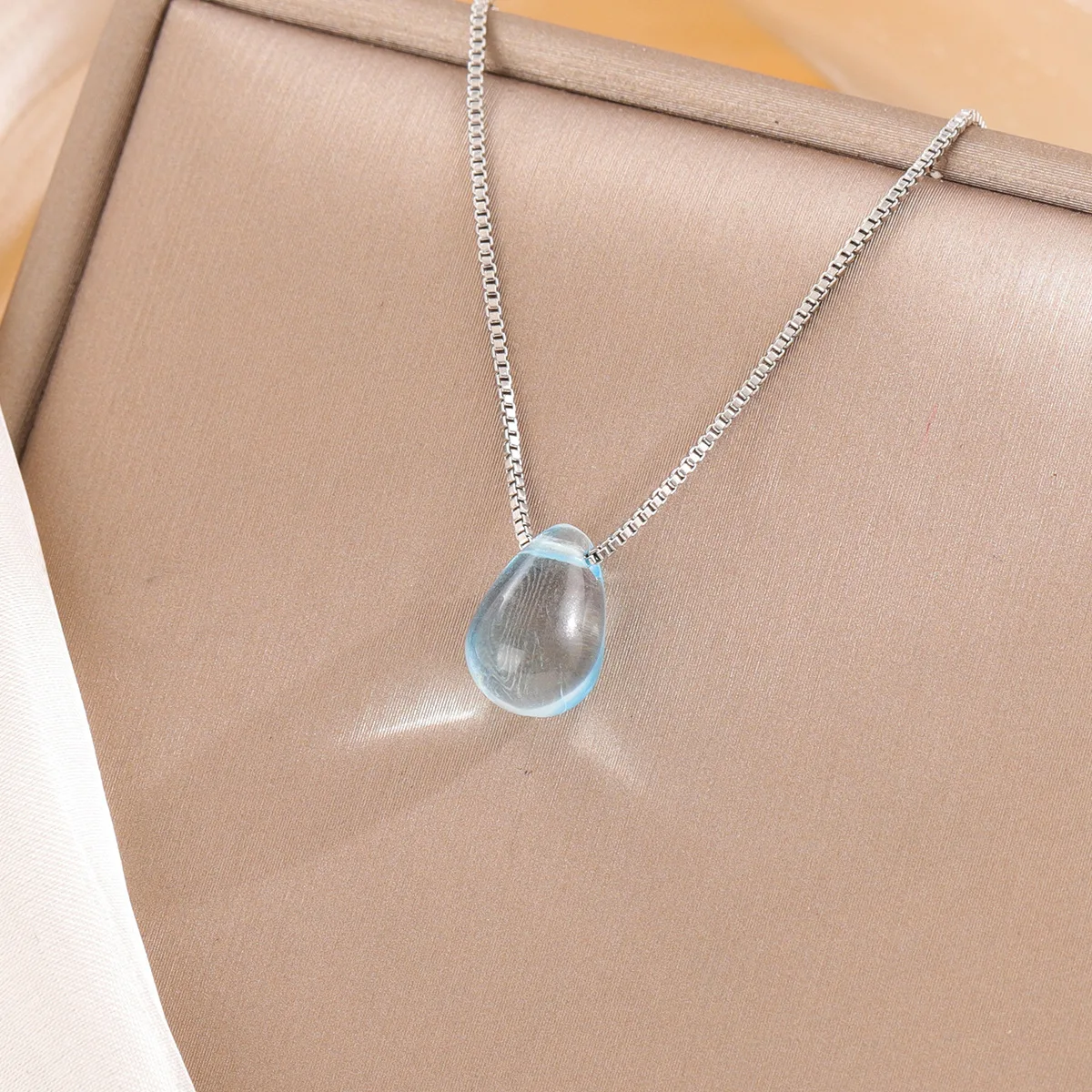 Uini-Tail hot new 925 sterling silver blue artificial crystal necklace Korean simple temperament water drop pendant versatile