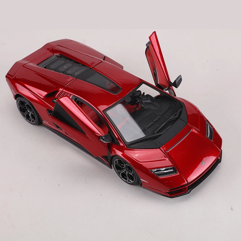 Burago 1:24 Lamborghini Countach LPI 800-4 Alloy Model Car view 2