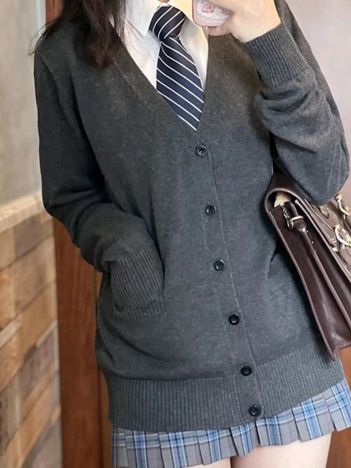 ゆったりとした長袖ニットピンクセーター JK制服風 レディース オープンカーディガンコート 秋シーズン スイートスタイル Vネック