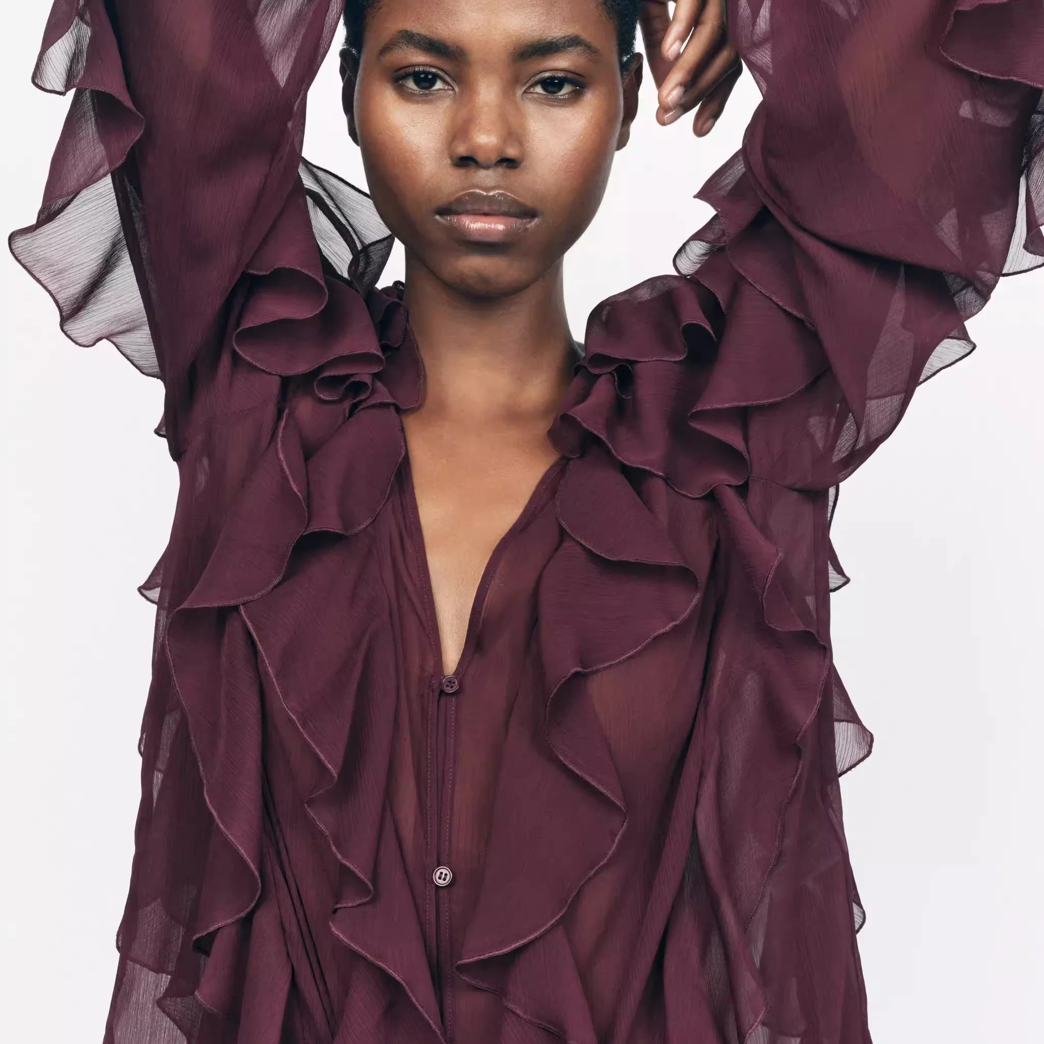 Wiosna 2025 Moda Damska Dekolt w Serek Długi Sweter Wszechstronna Warstwowa Dekoracja Do Pracy Styl Koreański Luźny Krój Wiązany