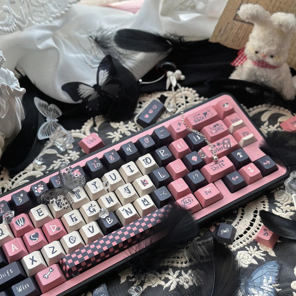 

Graffiti Puppy Theme Keycap Set 140key PBT Custom Cute Retro Pink Keyboard Cap Cherry Profile KeyCap for Mechanical Keyboard