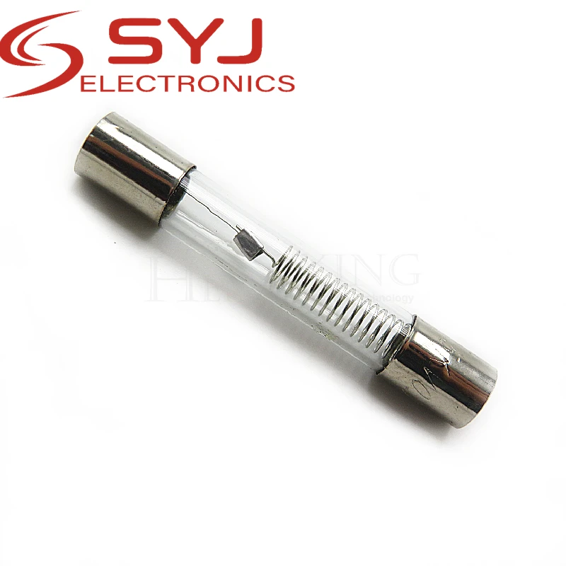 5-częściowa rurka bezpiecznikowa do kuchenki mikrofalowej wysokiego napięcia Rurka bezpiecznikowa 5KV 0,7A