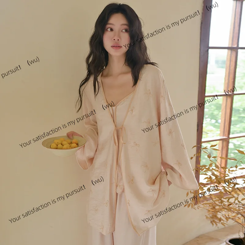 

Пижама «Чистое желание» с французской вышивкой, состоящая из трех частей, весенне-осенняя высококачественная ленивая свободная домашняя одежда большого размера с длинными рукавами