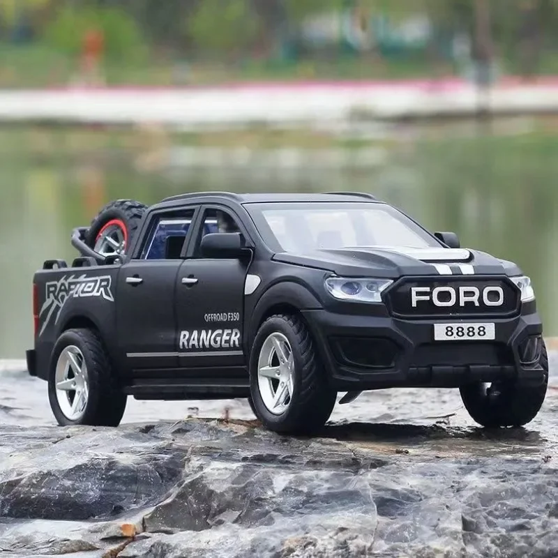 1:32 Ford Raptor F350 Pickup Alloy Car Model Diecast Metal Off-road Vehicles Car Model Simulation Sound and Light Kids Toys Gift