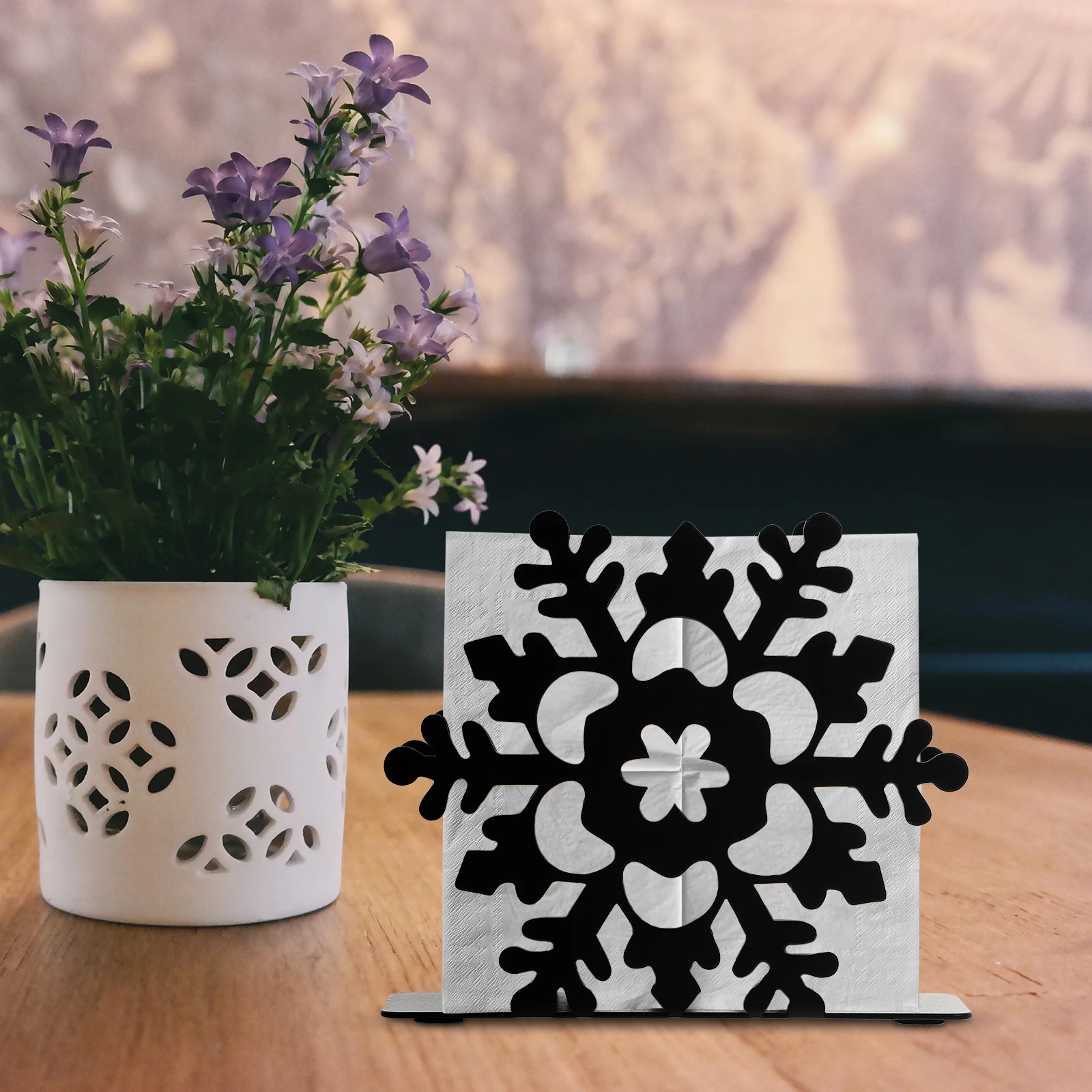 

Iron Snowflake Tissue Box Holder Kitchen Bathroom Living Room Storage Stand Christmas Decor Pierced Tissue Rack Home Decoration