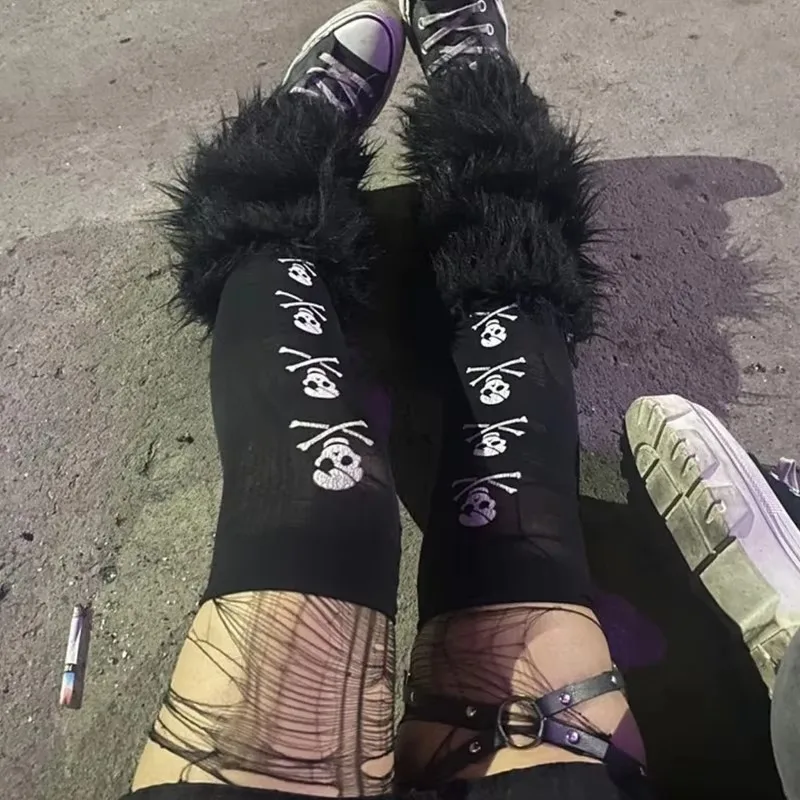 Gothic Cosplay Skull Print Fashionable Street Wear Y2K Style Retro Harajuku White Punk Knee High Socks Retro 2000s Emo Girl