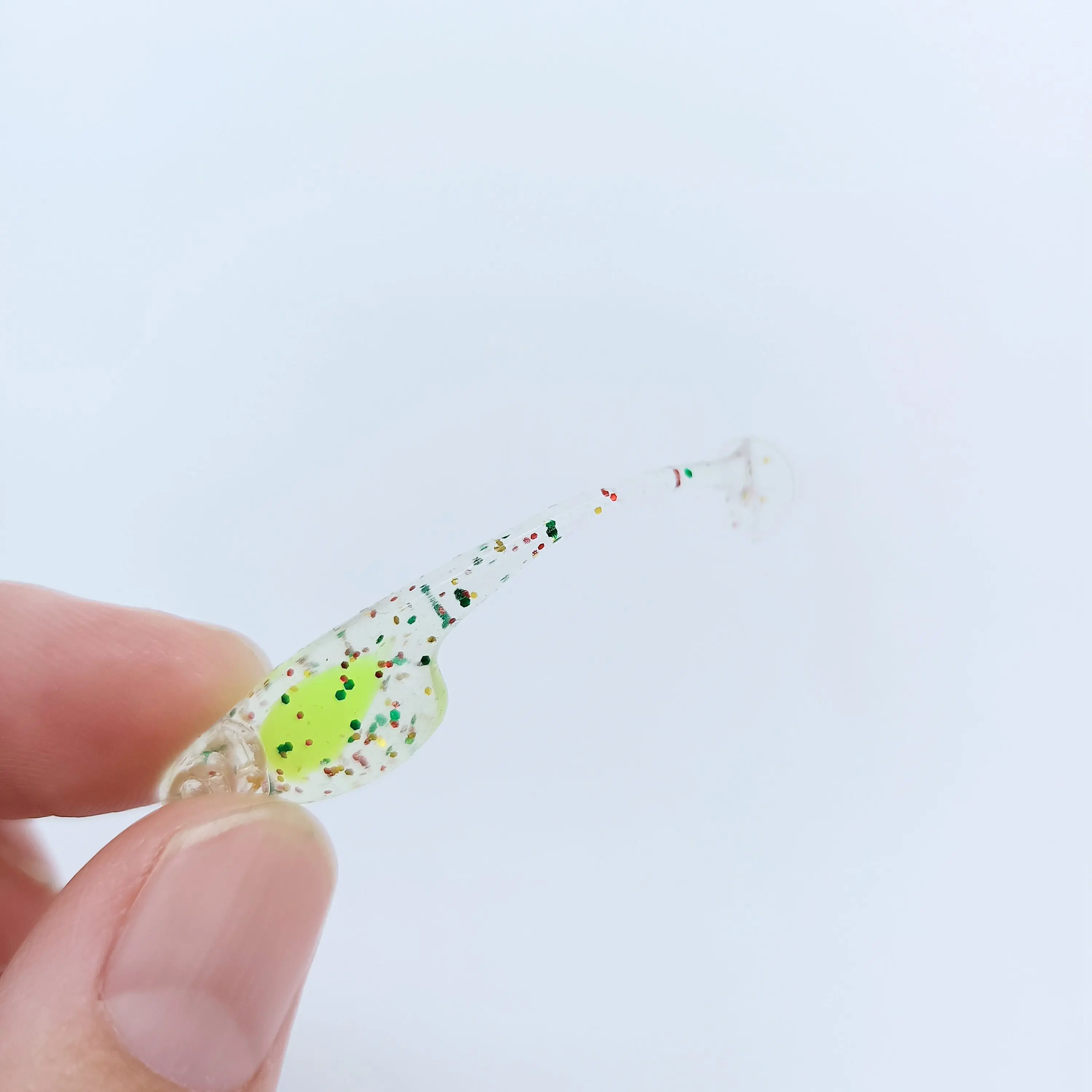 DUODUOYU 5PCS New TPE Mini Soft Fishing Lure 0.8g/90mm T-tail Soft Worm Jig Fish Wobbler Artificial Bait Silicone Fishing Tackle